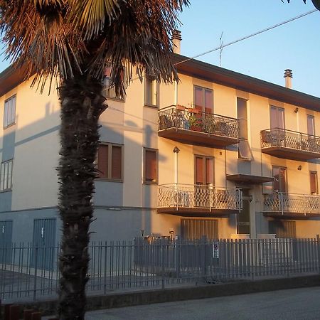 Appartamento Gronda Lagunare Тесера Екстериор снимка